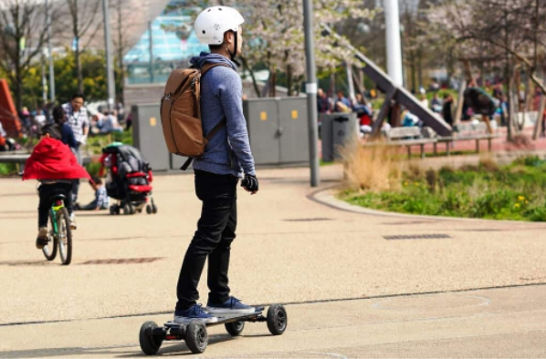 image Avoid_these_Mistakes_When_Riding_Electric_Skateboards_2.png (0.6MB)